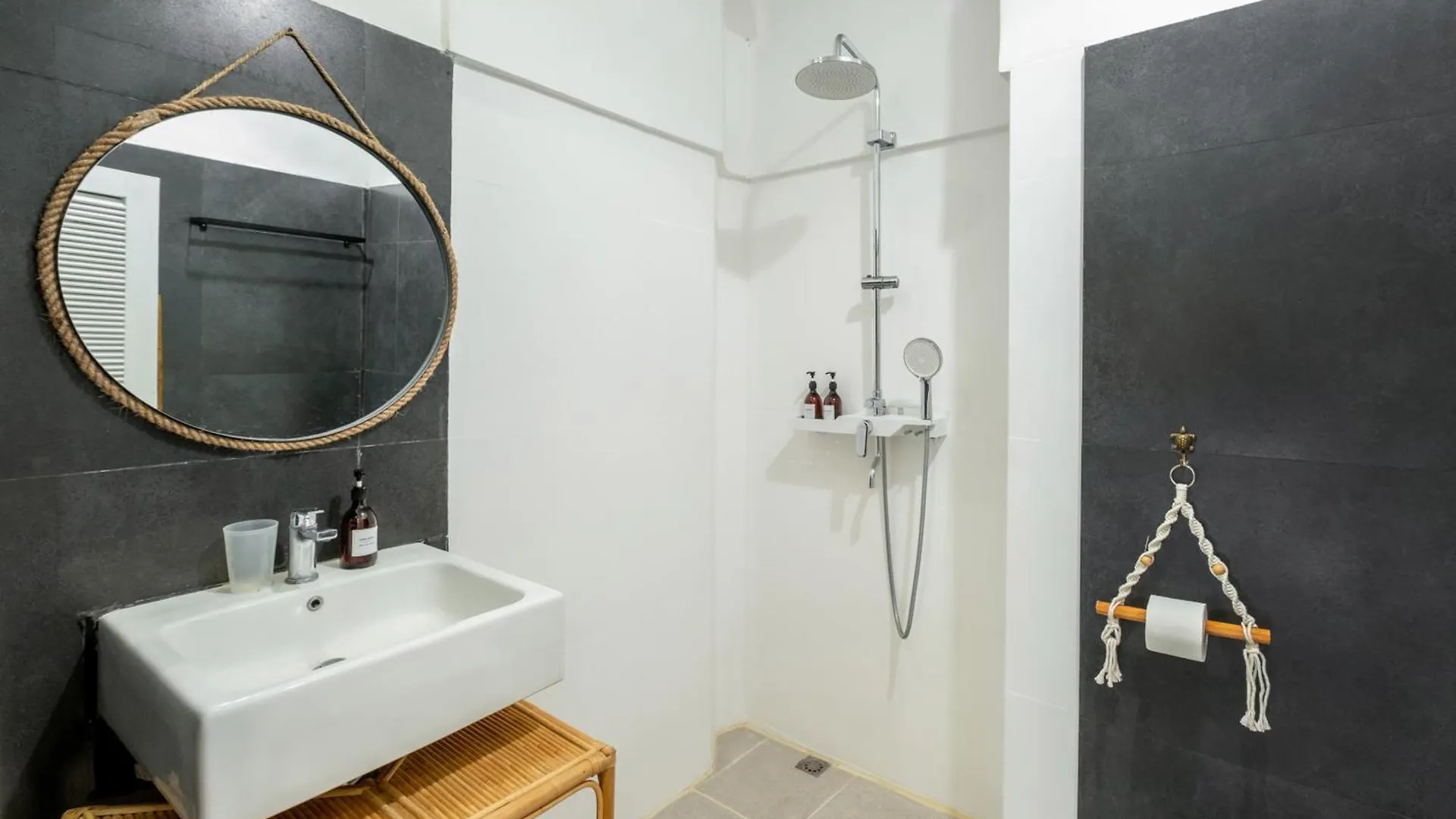 Lalebay Villa Seminyak Семиньяк