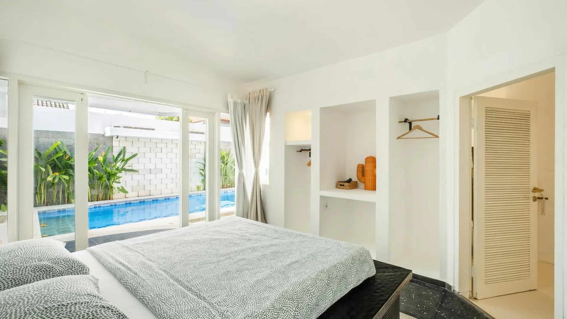 Lalebay Villa Seminyak