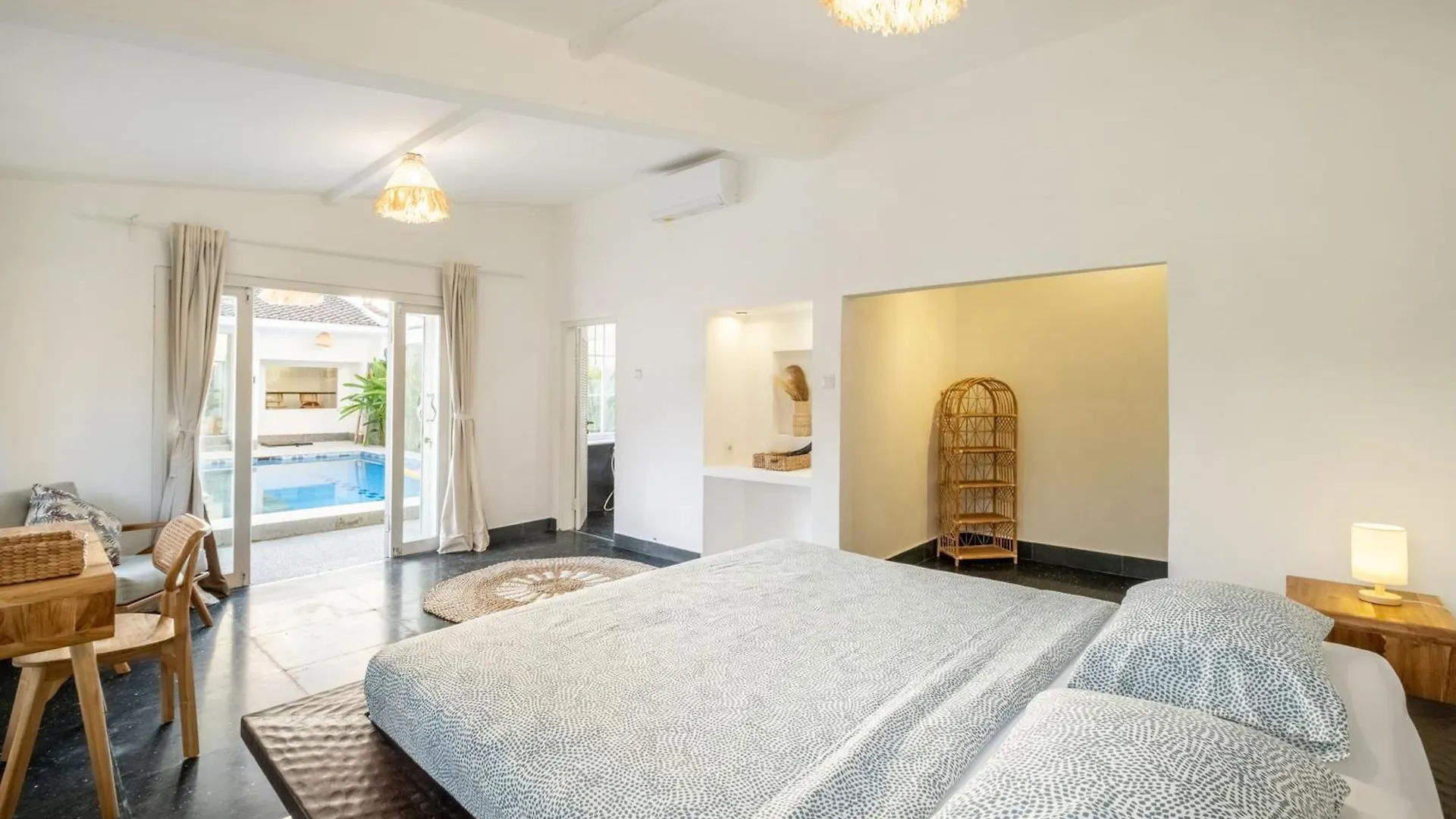 Lalebay Villa Seminyak